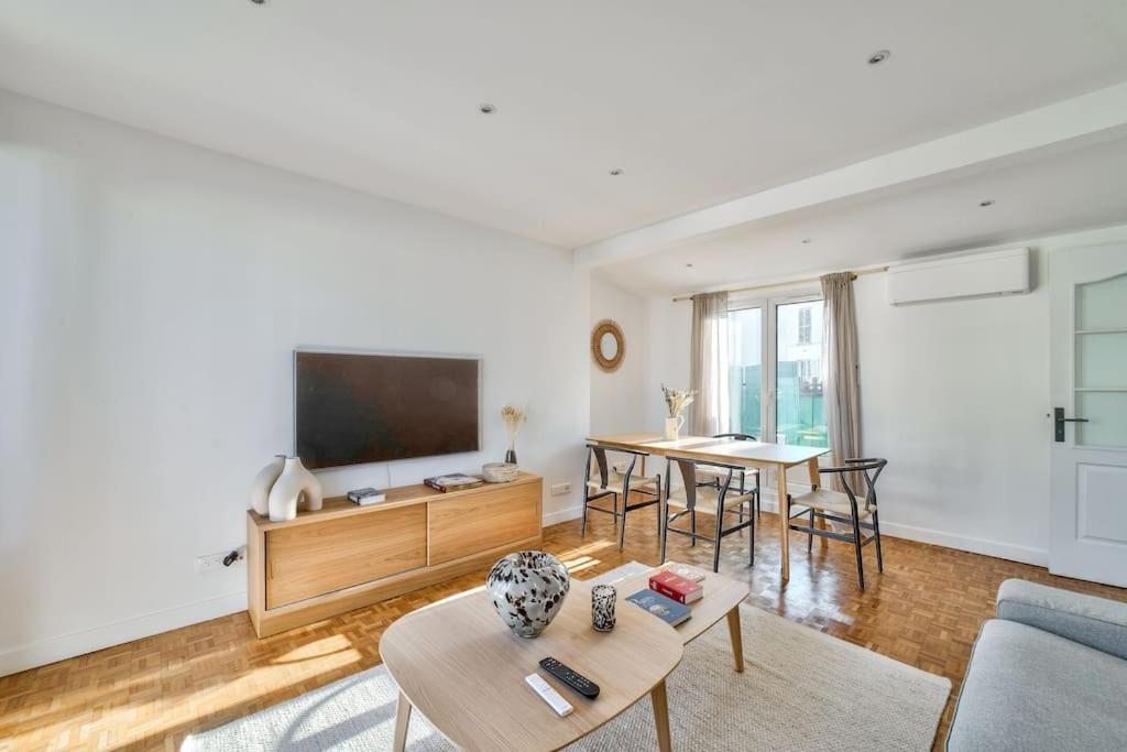 Superbe Appartement Terrasse 75M Paris แซงต์-มองเด ภายนอก รูปภาพ